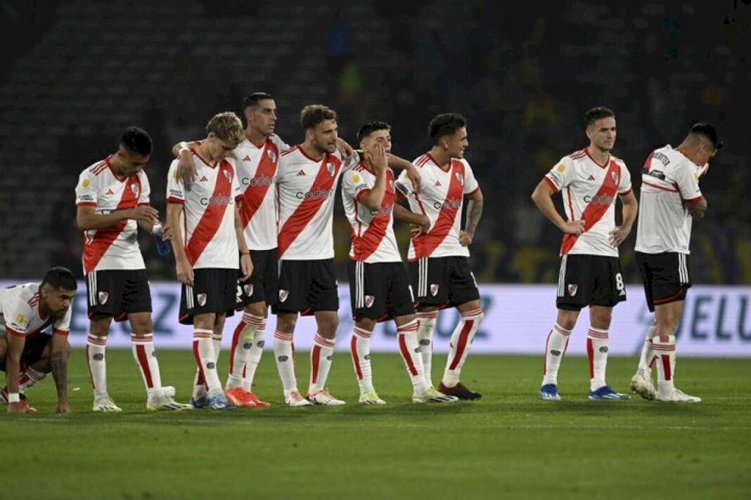 river-termino-el-ano-desdibujado,-con-un-demichelis-erratico:-que-opinan-en-nunez-del-futuro-del-dt