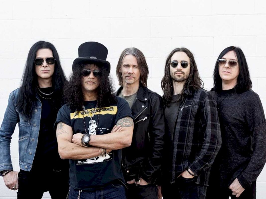 vuelve-slash-sin-guns-nroses:-el-heroe-de-la-guitarra-cuenta-la-rebeldia-del-rock-y-el-espiritu-antisistema