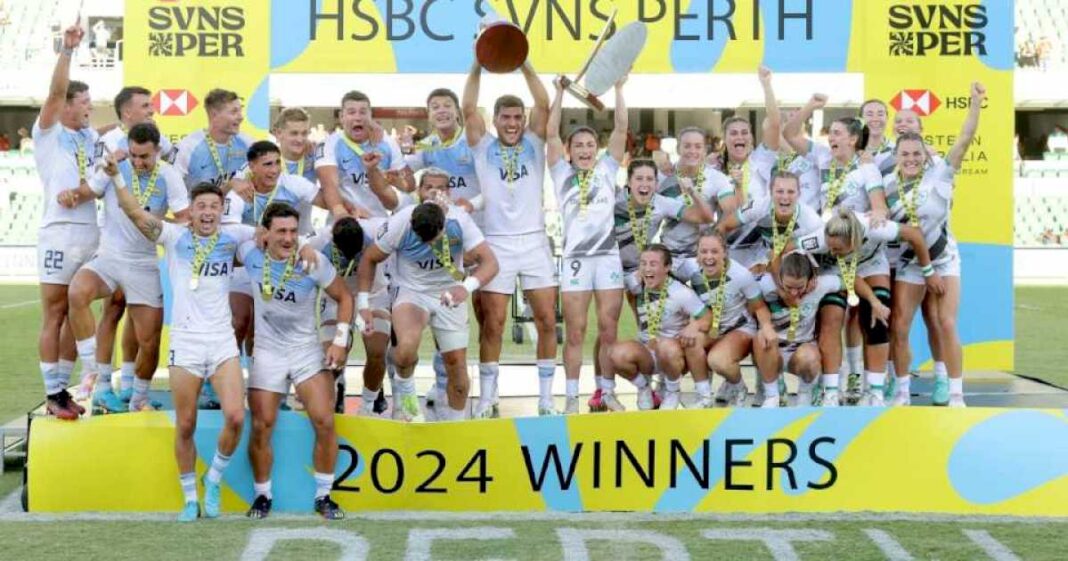 los-pumas-7s-aplastaron-a-australia-en-la-final-y-gritaron-campeones-en-perth-para-estirar-su-dominio-en-el-circuito-mundial