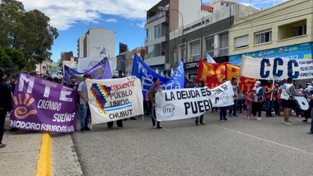 las-organizaciones-sociales-de-comodoro-se-suman-al-piquetazo-nacional-y-marchan-este-lunes-por-el-centro