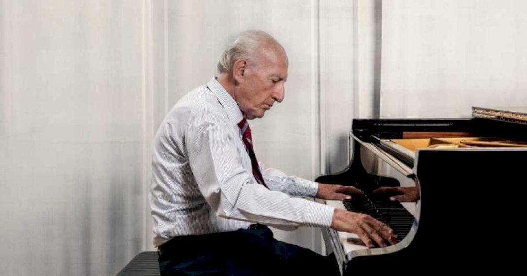 murio-el-italiano-maurizio-pollini,-uno-de-los-grandes-pianistas-del-siglo-xx,-que-toco-168-veces-en-la-scala-de-milan