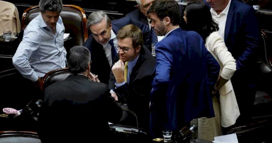 jubilados:-la-oposicion-se-planta-contra-el-empalme-y-empuja-en-diputados-el-debate-por-una-compensacion-mayor