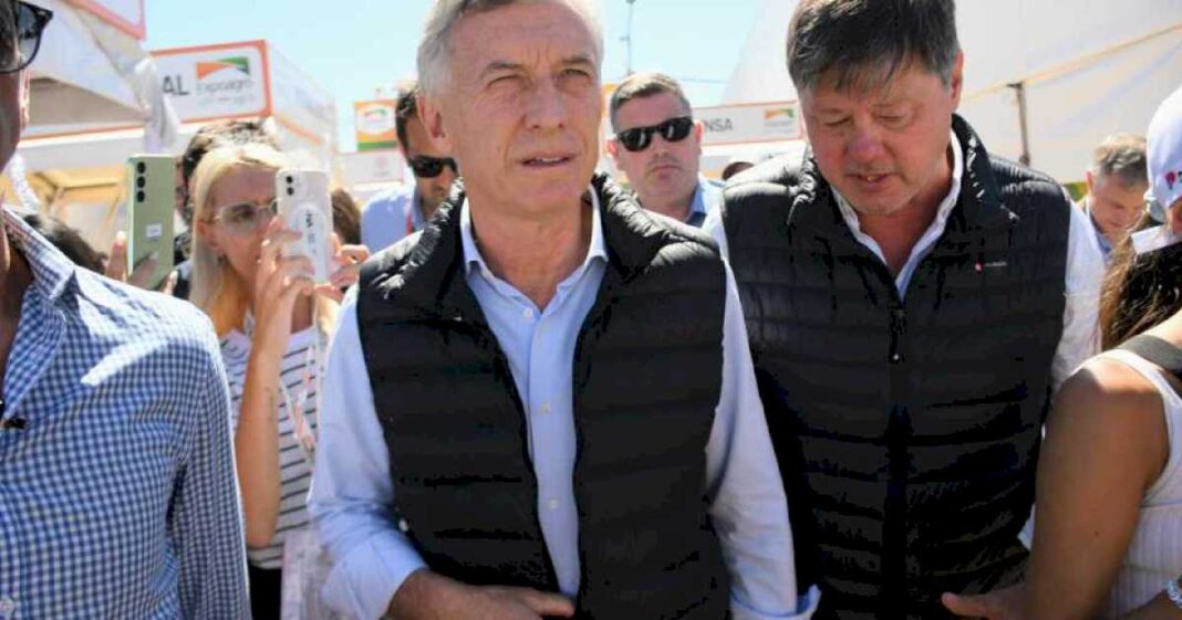 reunion-secreta-entre-macri-y-santiago-caputo-para-limar-asperezas-en-el-vinculo-entre-el-pro-y-javier-milei