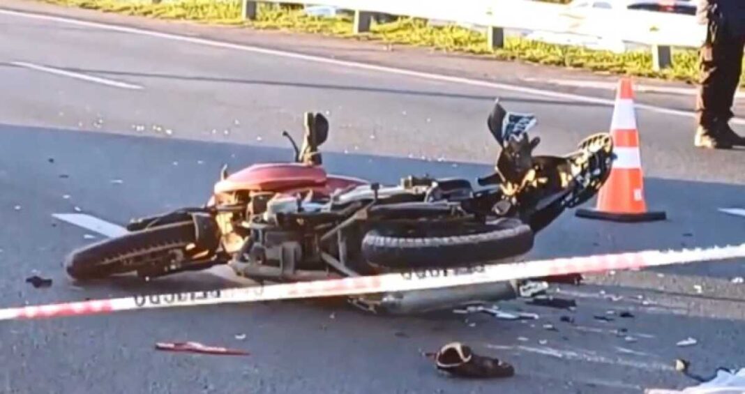 accidente-fatal-en-panamericana:-un-motoquero-murio-en-un-choque-multiple