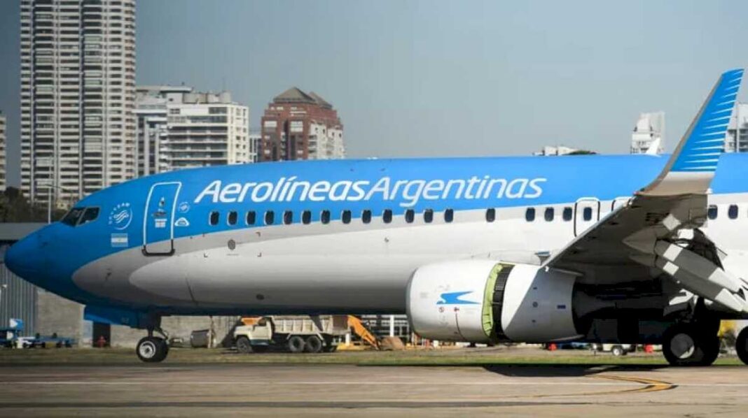 aerolineas-argentinas-recorta-20%-sus-vuelos-de-cabotaje-desde-mayo