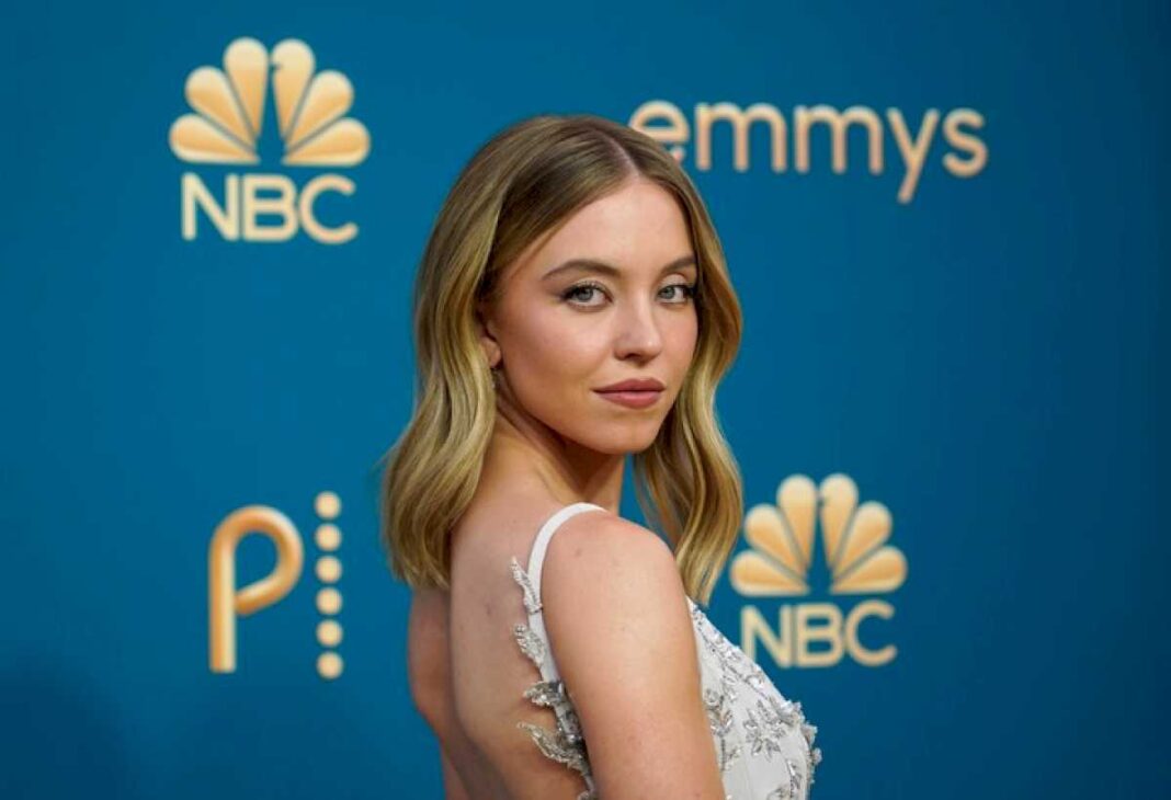 sydney-sweeney-y-su-imparable-camino-a-la-fama:-euphoria,-el-video-de-los-rolling-stones-y-ahora-sera-barbarella