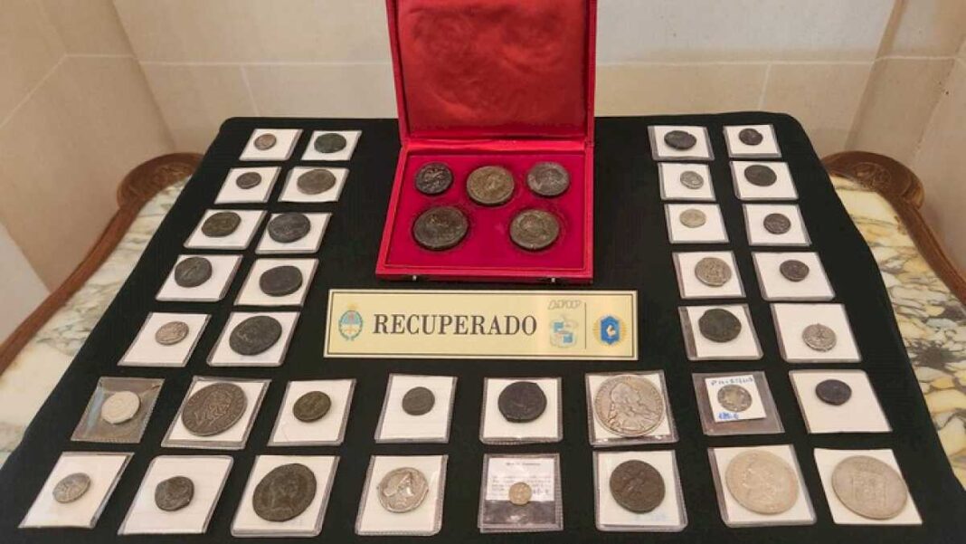 devolvieron-a-italia-451-monedas-del-imperio-romano,-entre-ellas,-varias-del-emperador-de-la-pelicula-gladiador