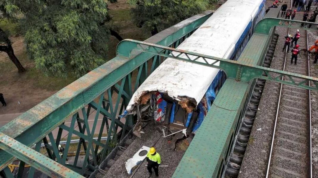 el-gobierno-se-pronuncio-sobre-el-choque-de-trenes-en-palermo:-se-esta-determinando-si-hubo-un-error-humano