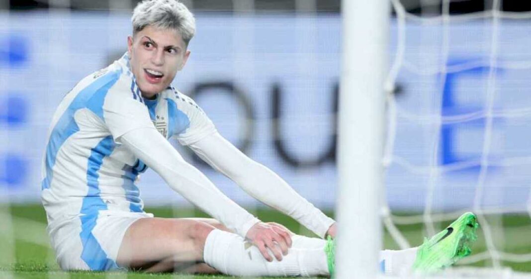 seleccion-argentina-sub-23:-la-negativa-del-manchester-united-por-garnacho-y-la-situacion-de-enzo-fernandez-que-complica-a-mascherano-rumbo-a-paris-2024