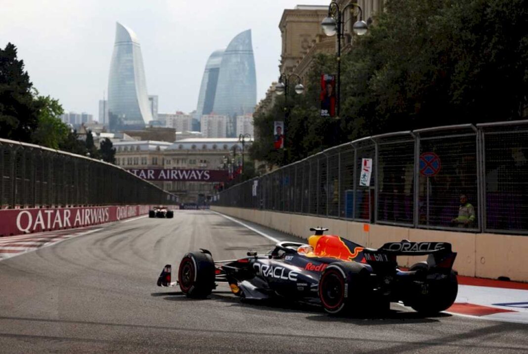 el-callejero-de-baku-y-el-peligro-de-la-curva-8,-el-primer-desafio-complejo-de-franco-colapinto-en-la-formula-1