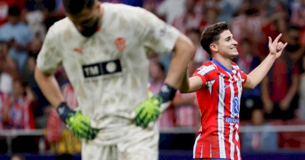 julian-alvarez-y-su-primer-gol-en-el-atletico-de-madrid:-cerro-la-goleada-ante-valencia-con-un-tanto-de-oportunista