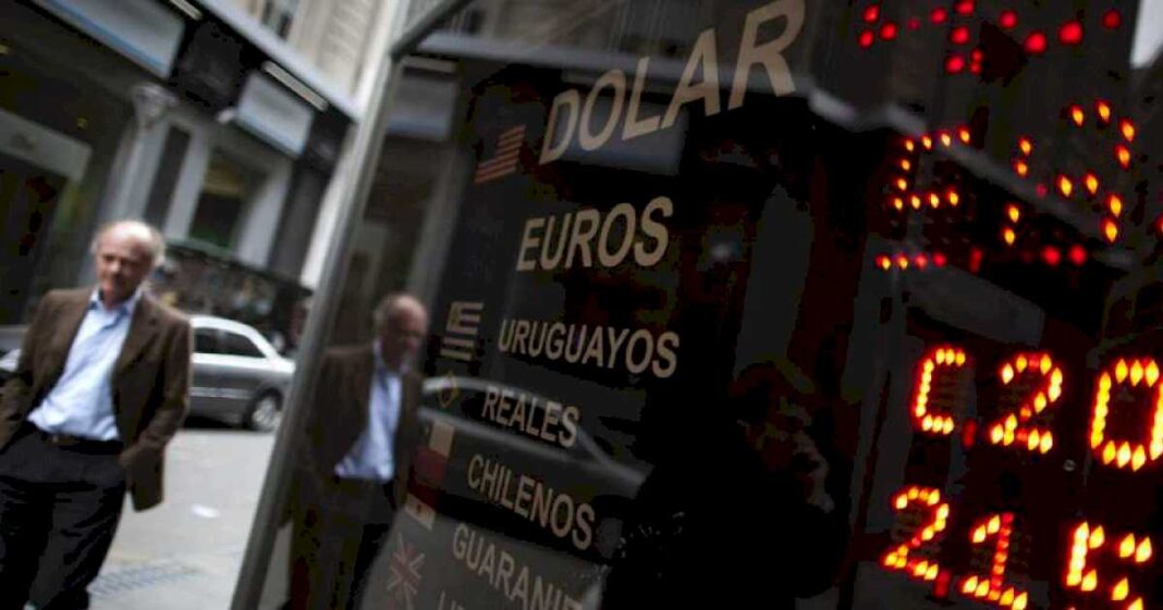 dolar-blue-hoy:-a-cuanto-cotiza-este-domingo-22-de-septiembre