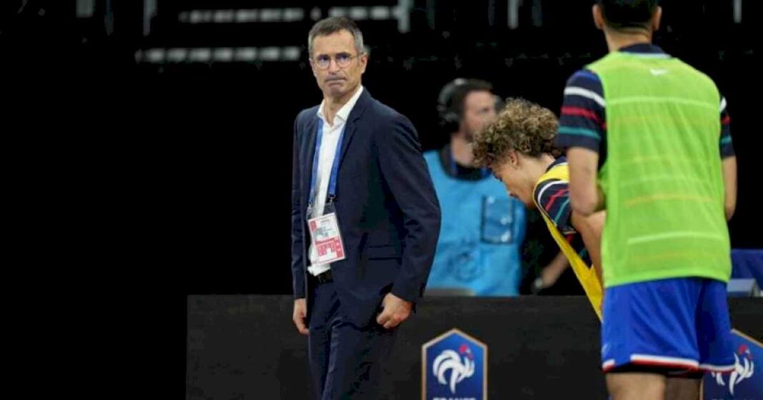 escandalo-en-el-mundial-de-futsal:-la-defensa-del-dt-de-francia-que-se-dejo-meter-un-gol-y-el-silencio-de-la-fifa