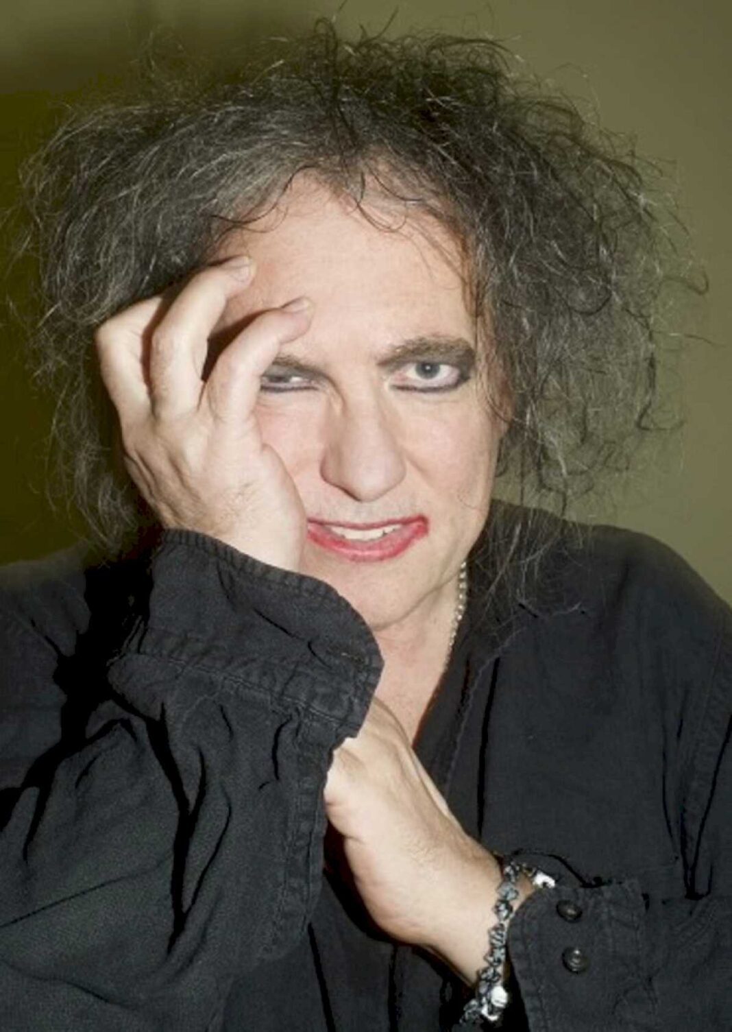 the-cure-lanzo-una-cancion-nueva-por-primera-vez-en-16-anos,-y-la-voz-de-robert-smith-suena-mas-deprimente-que-nunca