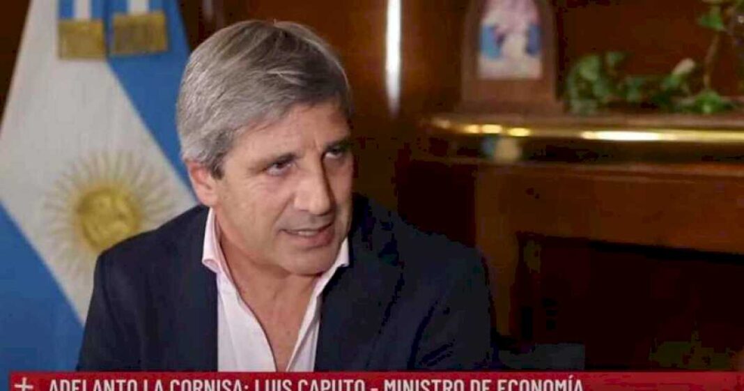 luis-caputo-confirmo-que-si-el-congreso-voltea-el-veto-al-financiamiento-universitario,-el-gobierno-acudira-a-la-justicia