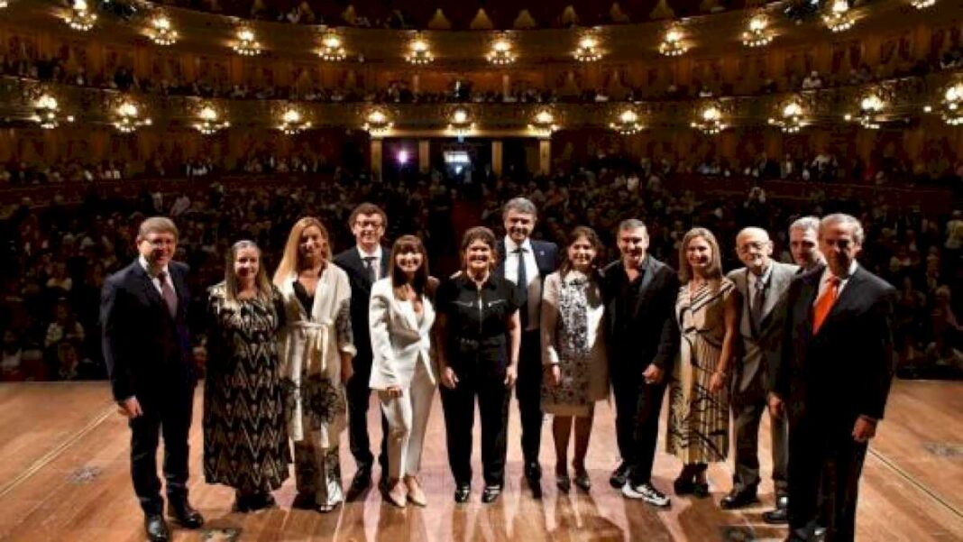 el-teatro-colon-presento-a-sus-nuevas-autoridades:-“aida”-y-“carmen”-abriran-la-temporada-2025