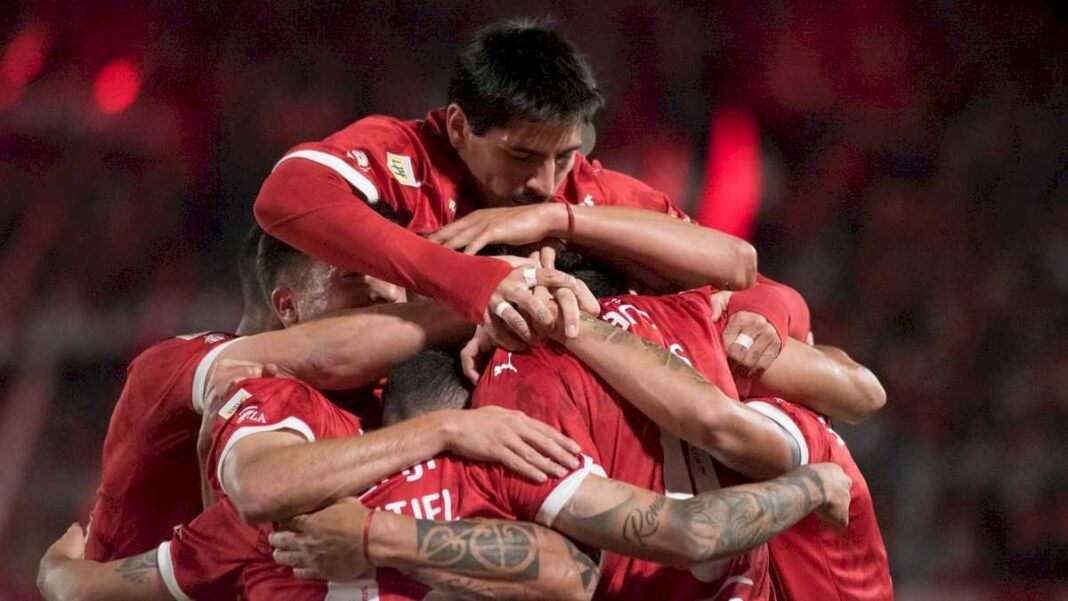 independiente-logro-un-triunfo-que-lo-acerca-a-la-sudamericana