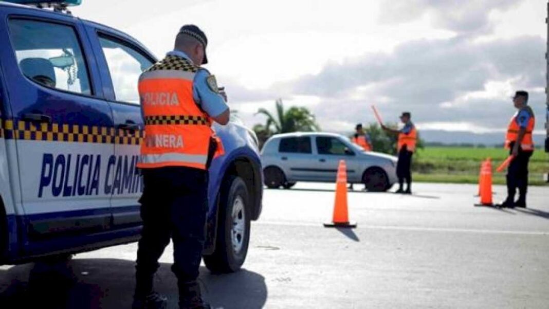 policia-caminera:-el-espectrometro,-una-de-las-novedades-del-operativo-verano-en-cordoba